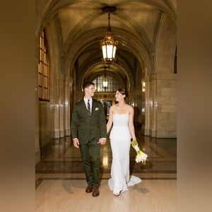 Elegant White Lace Wedding Dress